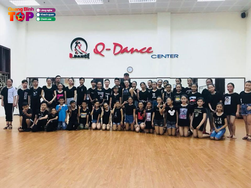 lop-hoc-nhay-qdance-quangbinhtoplist