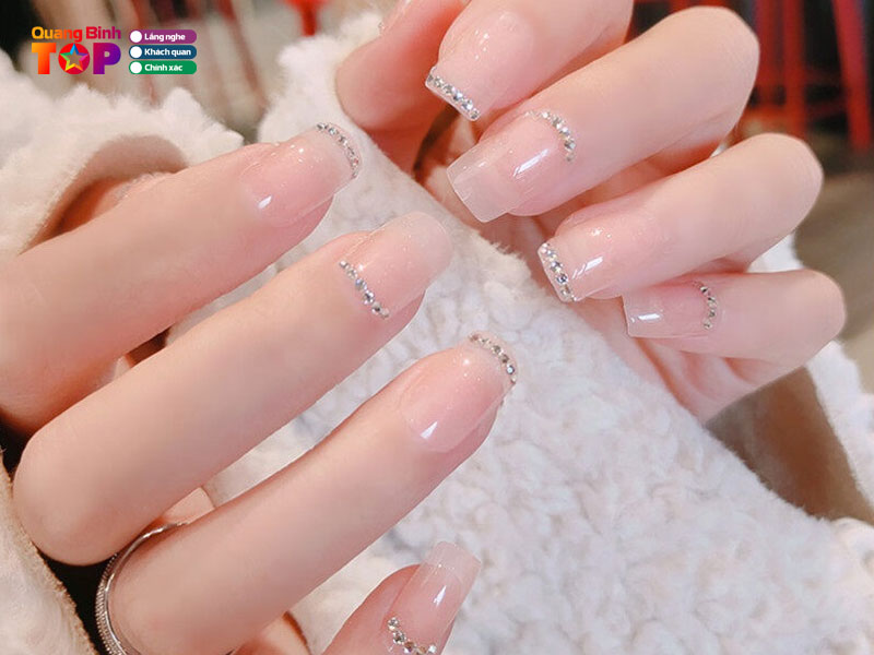 tiem-nai-ngoc-chau-quangbinhtoplist