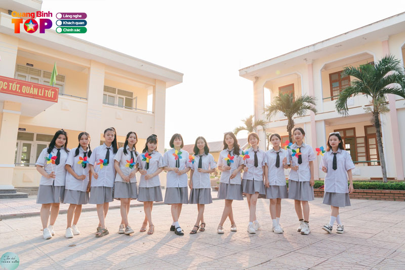 Chup-anh-ky-yeu-tiem-anh-thanh-xuan-quangbinhtoplist