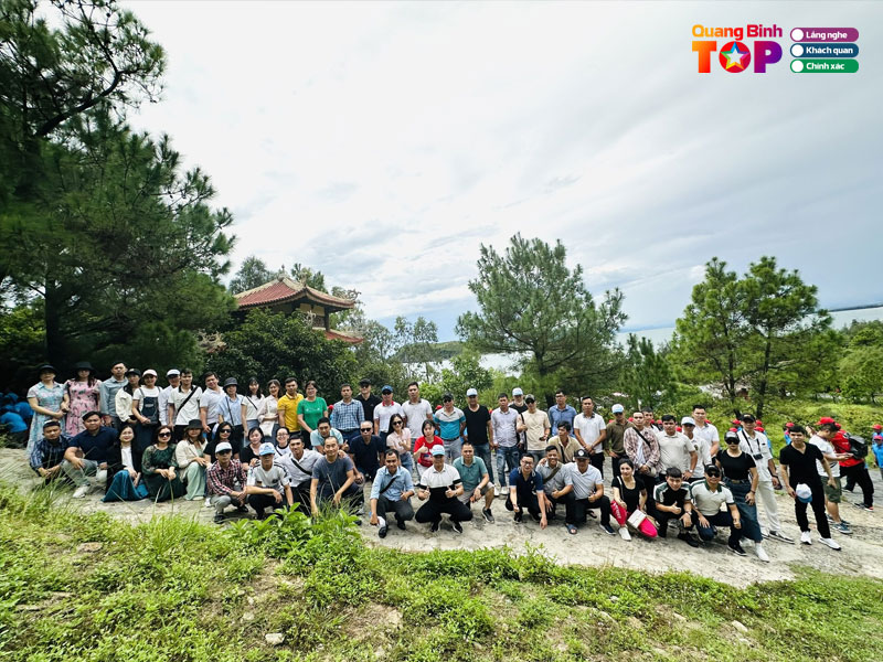 Cong-ty-du-lich-hung-viet-quangbinhtoplist