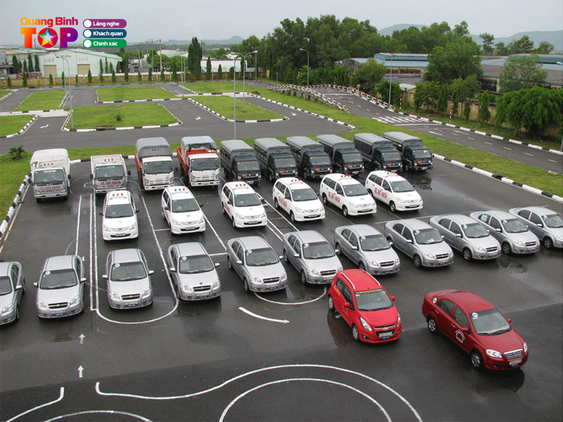 Hoc-lai-xe-o-to-truong-lai-quangbinhtoplist