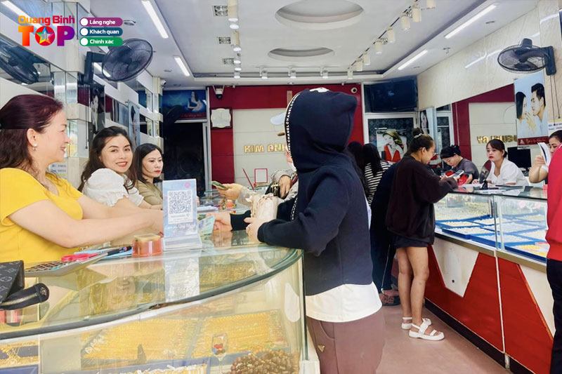 Cua-hang-vang-bac-kim-anh-1-quangbinhtoplist