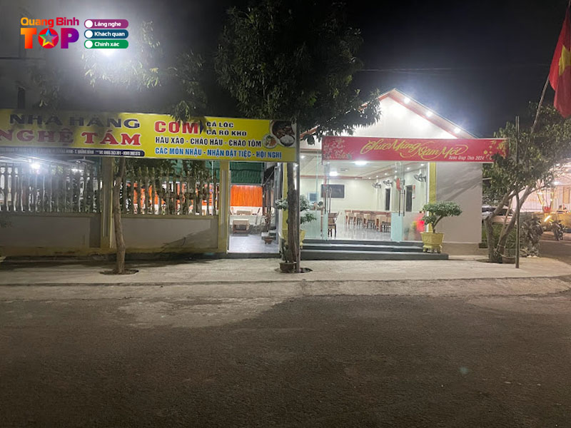 Quan-an-duong-tranh-nghe-tam-quangbinhtoplist