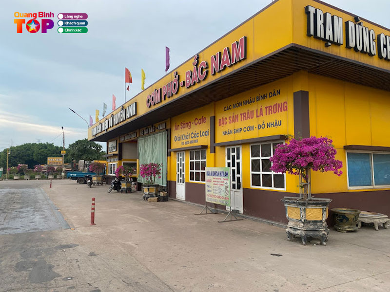 Quan-com-tram-can-huyen-anh-quangbinhtoplist