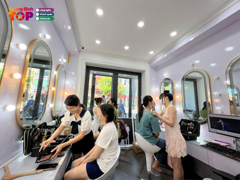 Studio-chup-anh-cuoi-yen-nhi-quangbinhtoplist