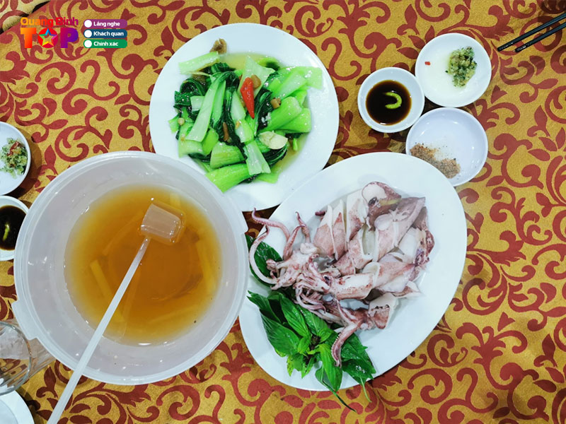 Nha-hang-canh-buom-do-nhat-le-quangbinhtoplist