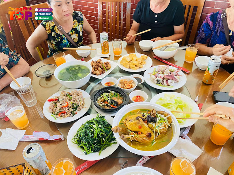 Quan-an-gan-vung-chua-nhat-thao-quangbinhtoplist