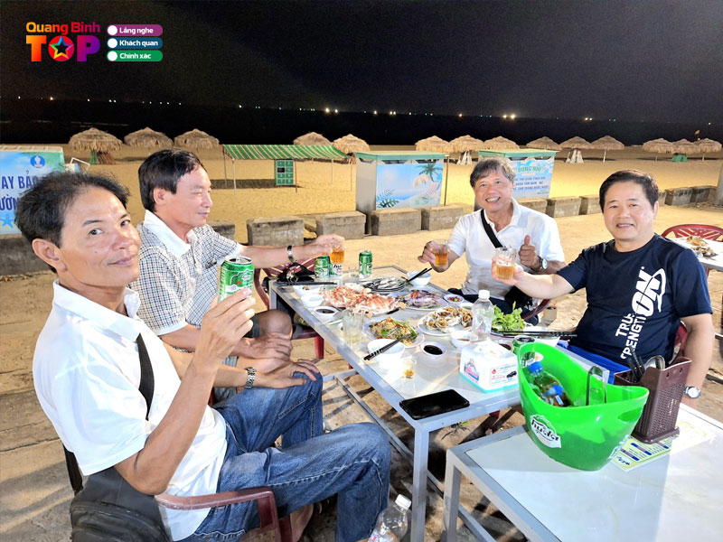 Quan-an-ngon-bien-nhat-le-luong-chinh-quangbinhtoplist