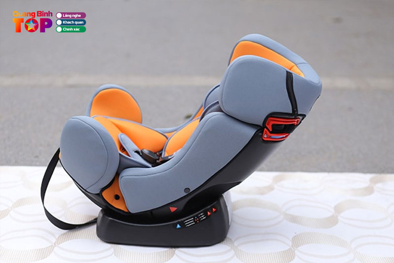 Ghe-ngoi-o-to-cho-be-shop-me-kay-quangbinhtoplist