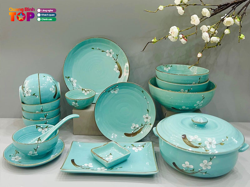 Cua-hang-gom-su-bao-ngoc-quangbinhtoplist