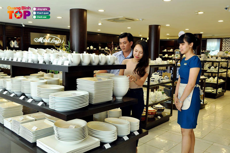 Cua-hang-gom-su-minh-long-quangbinhtoplist