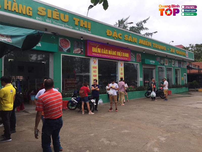 Cua-hang-sieu-thi-dac-san-mien-trung-quangbinhtoplist