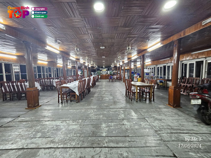 Nha-hang-noi-binh-yen-quangbinhtoplist