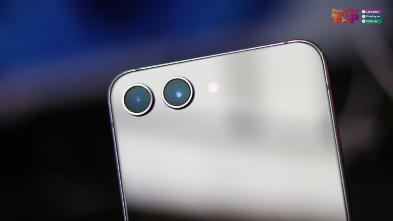 Samsung-galaxy-z-flip-6-quanbinhtoplist-7