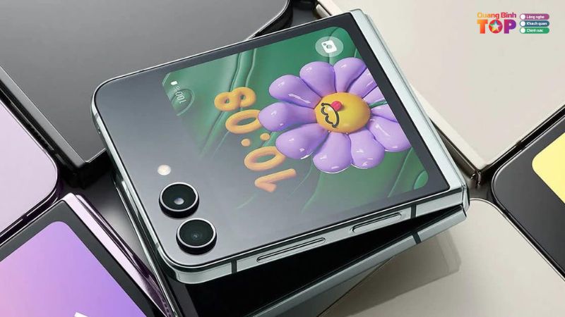 Samsung-galaxy-z-flip-6-quanbinhtoplist-8