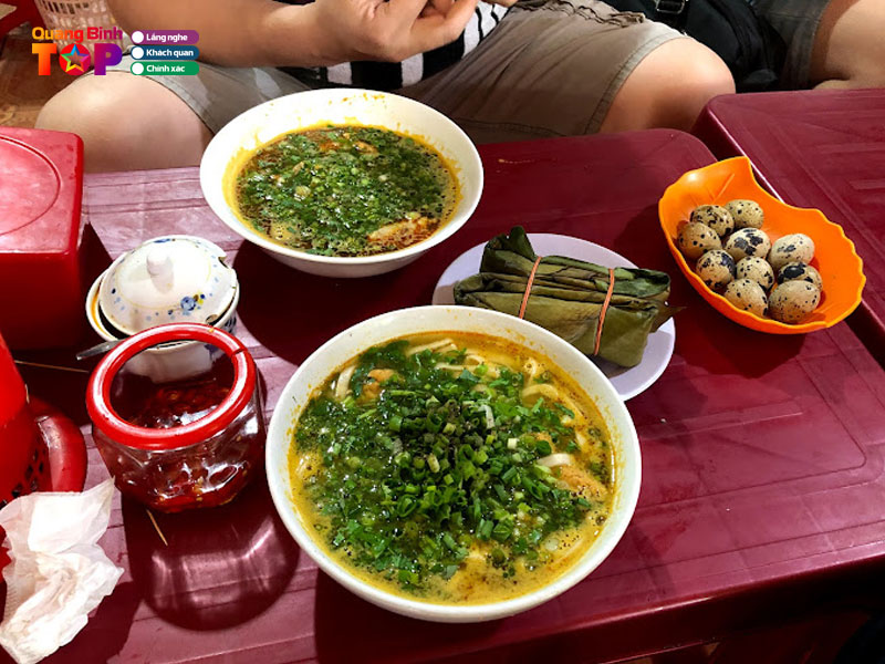 Chao-canh-cua-roi-me-van-quangbinhtoplist