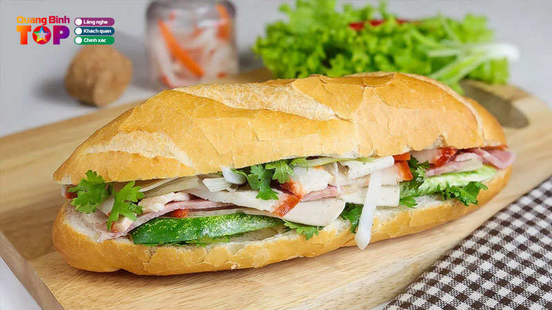 Thumbnail-tiem-banh-mi-o-dong-hoi-quangbinhtoplist