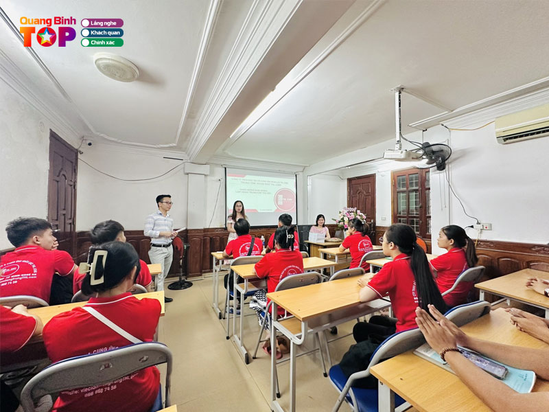 Trung-tam-tieng-trung-thl-jobs-quangbinhtoplist