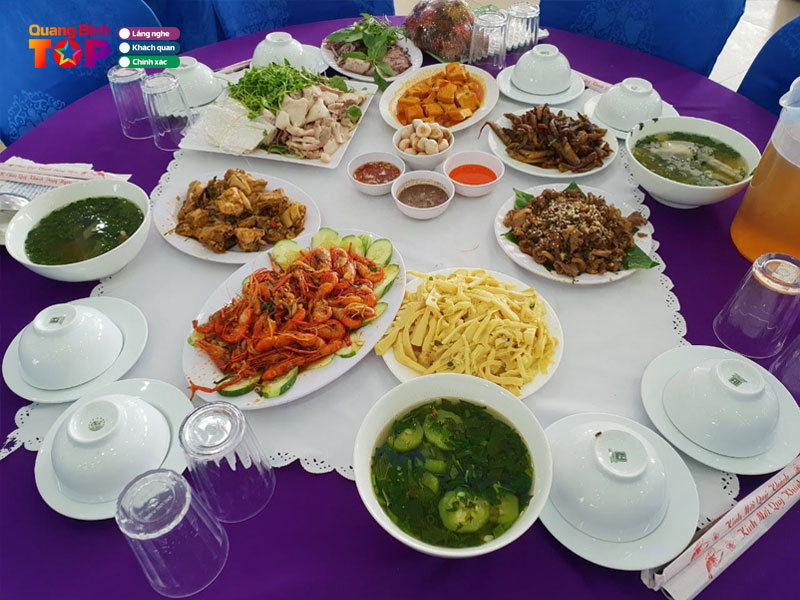 Nha-hang-phuong-nam-bo-trach-quangbinhtoplist