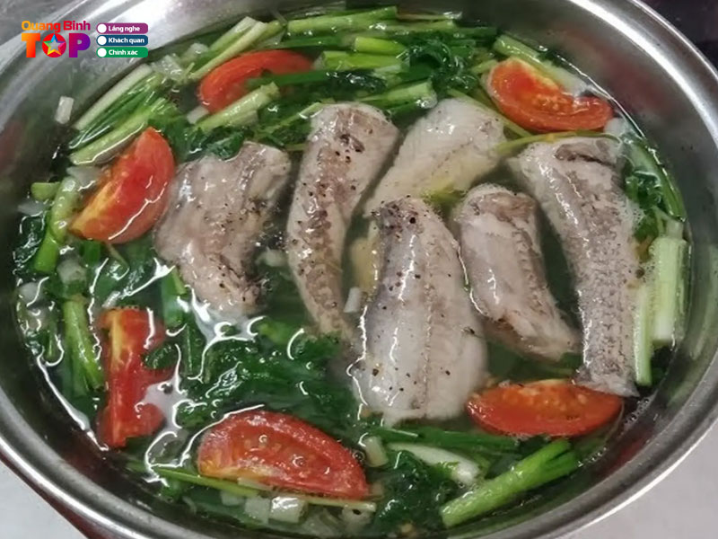 Meo-thuong-thuc-lau-ca-khoai-chuan-vi-cho-du-khach-quangbinhtoplist