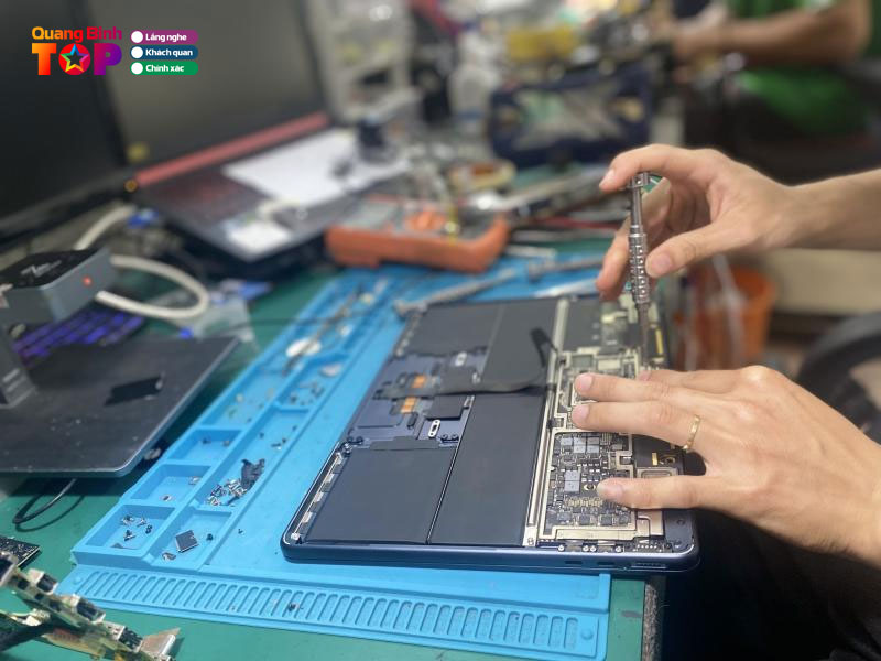 Sua-may-tinh-dang-trinh-quangbinhtoplist