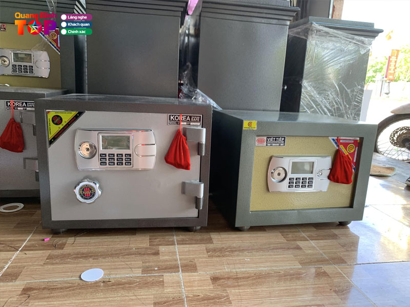 Cua-hang-ket-sat-trong-thuy-quangbinhtoplist