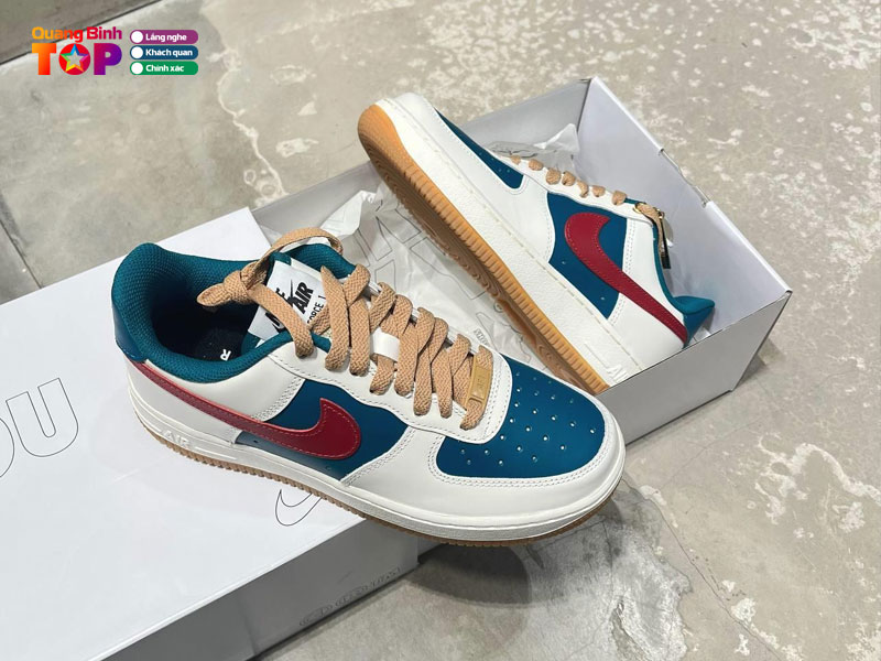 Shop-giay-nike-hai-chiec-giay-quangbinhtoplist