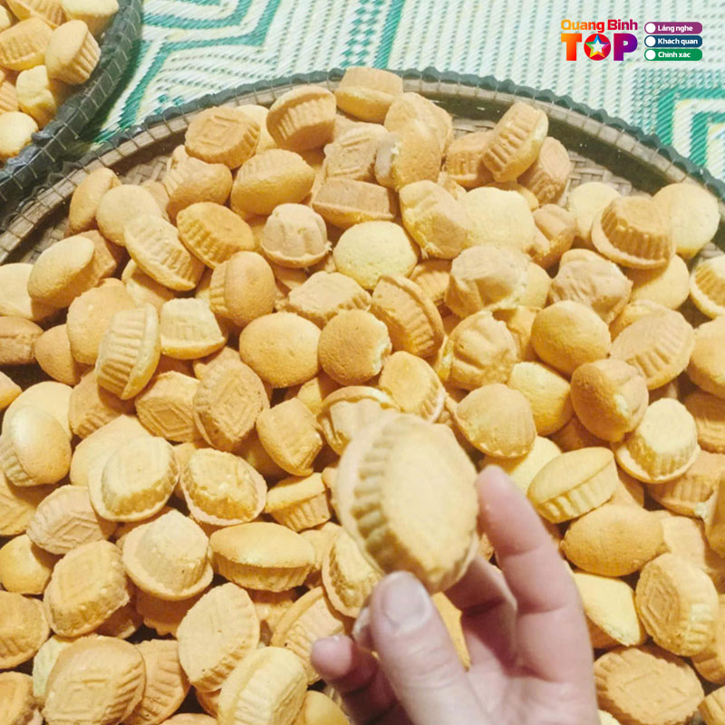 Luyen-hoang-banh-xoai-nha-lam-quangbinhtoplist