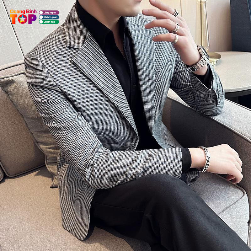 Cong-studio-thue-ao-vest-nam-quangbinhtoplist