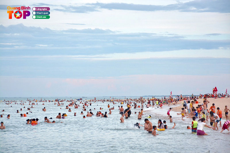 Kham-pha-bai-bien-nhat-le-quangbinhtoplist