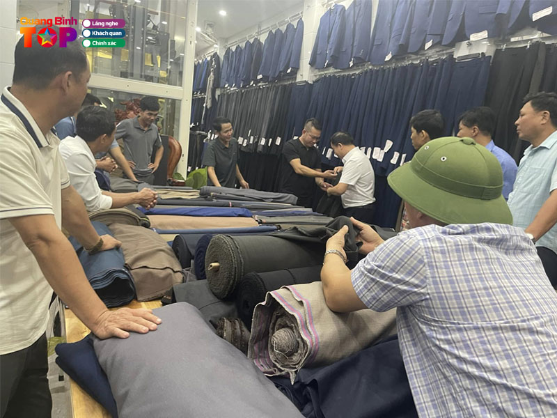 Minh-thuan-may-ao-vest-nam-quangbinhtoplist