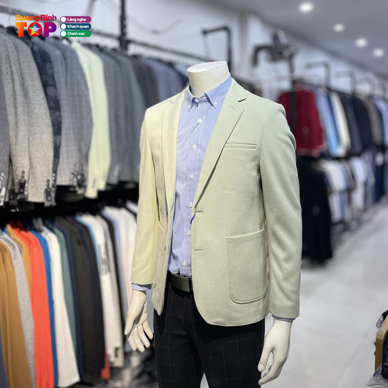 Thanh-studio-thue-ao-vest-nam-quangbinhtoplist