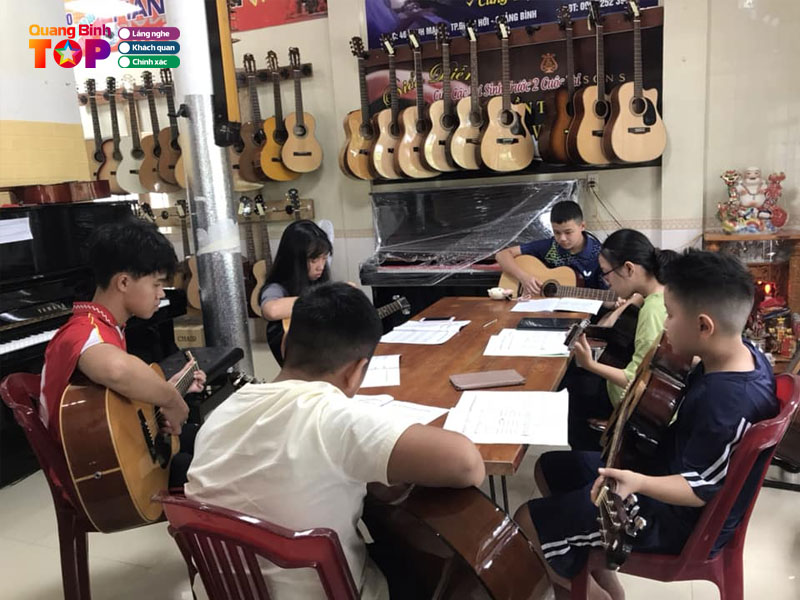 Cua-hang-nhac-cu-trung-kien-quangbinhtoplist