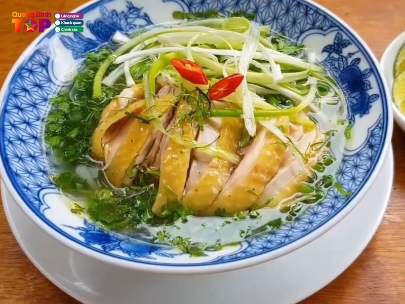 Huong-dan-lua-chon-quan-an-xung-quanh-san-bay-dong-hoi-ngon-quangbinhtoplist