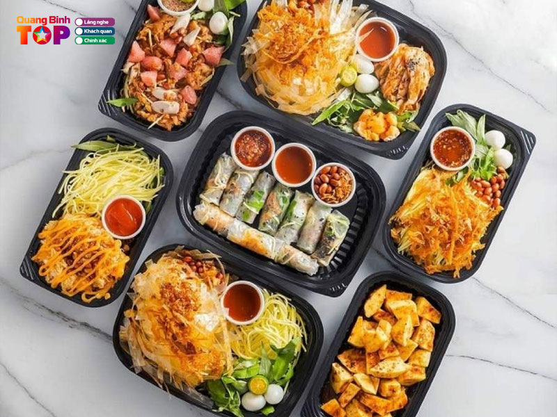 Kinh-nghiem-lua-chon-quan-banh-trang-tron-ngon-tu-dan-dia-phuong-quangbinhtoplist