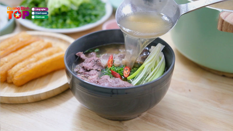 Thumbnail-quan-an-gan-ga-dong-hoi-quangbinhtoplist