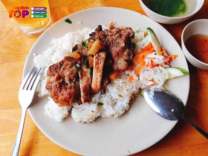 Xuan-loc-quan-com-hoan-lao-quangbinhtoplist