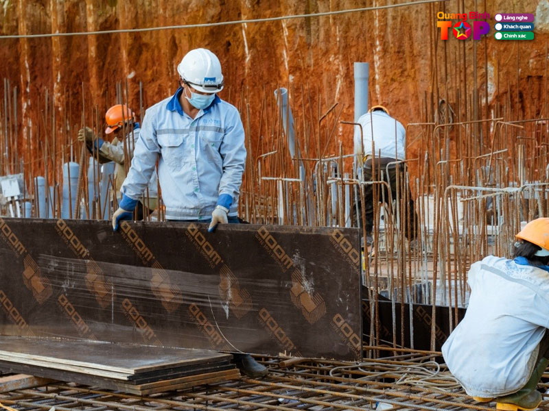 Cong-ty-tnhh-xay-dung-phong-hao-quangbinhtoplist