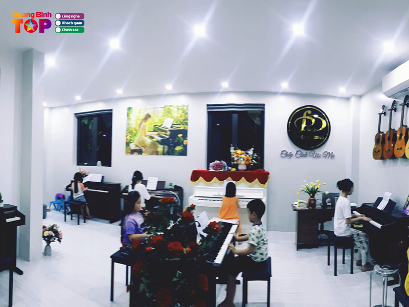 Phuong-dzung-art-day-piano-thanh-nhac-quangbinhtoplist