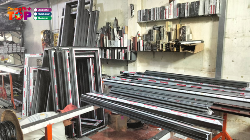 Top-10-cua-hang-nhom-kinh-tai-quang-binh-chat-luong-cao-quangbinhtoplist