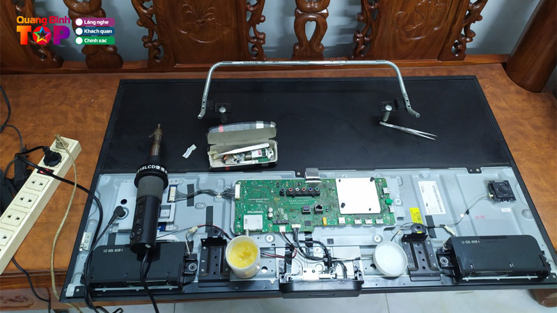 Top-10-dia-chi-sua-tivi-quang-binh-noi-tieng-uy-tin-gia-re-quangbinhtoplist