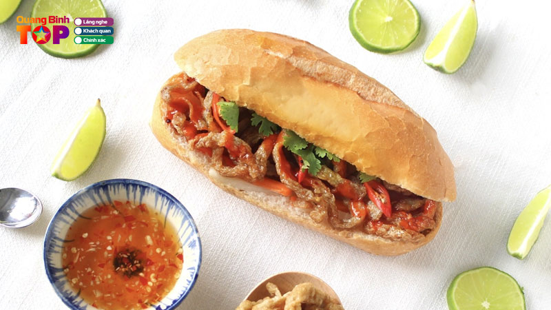 5-dia-chi-ban-banh-mi-cha-ca-tai-quang-binh-ngon-khong-loi-thoat-quangbinhtoplist