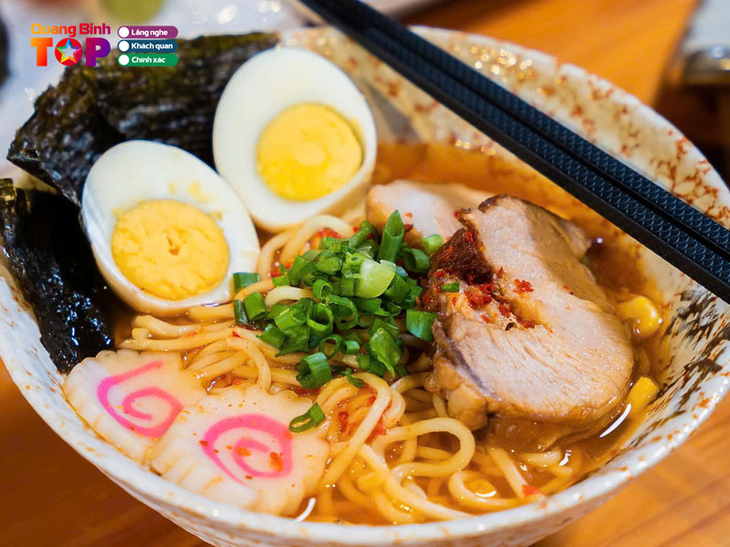 Hoang-linh-sushi-quangbinhtoplist
