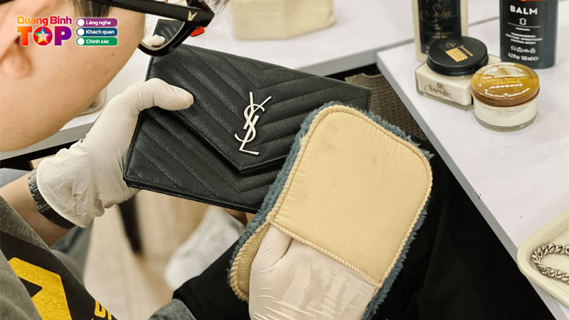 Top-5-dia-chi-ve-sinh-tui-xach-tai-quang-binh-sach-se-lay-nhanh-quangbinhtoplist