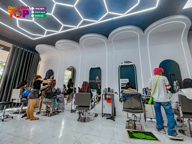 Ruby-hair-studio-quangbinhtoplist