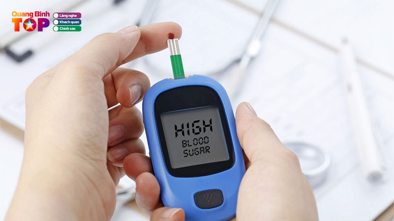 Top-10-dia-chi-mua-may-do-duong-huyet-tai-quang-binh-chinh-hang-quangbinhtoplist