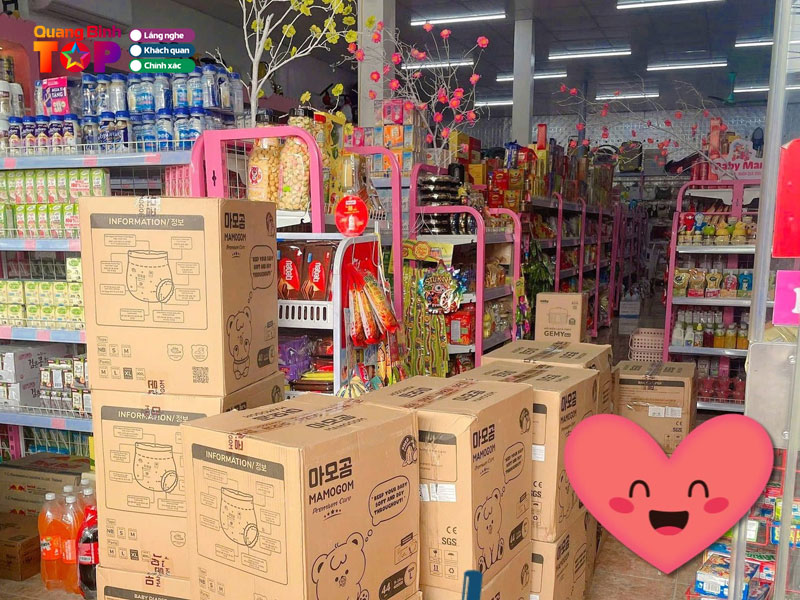 Family-mart-quangbinhtoplist