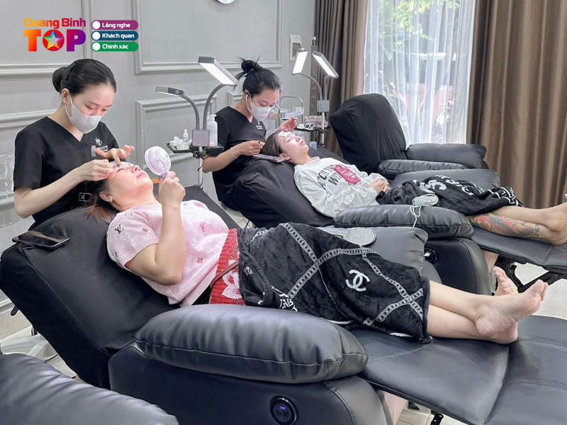 Tu-nguyen-beauty-academy-quangbinhtoplist