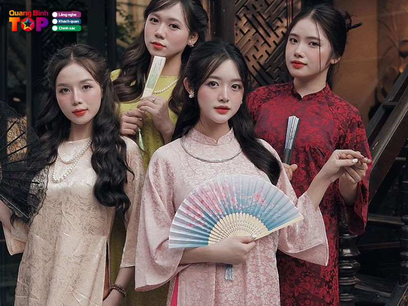 Nhung-luu-y-khi-di-thue-ao-dai-tet-quangbinhtoplist
