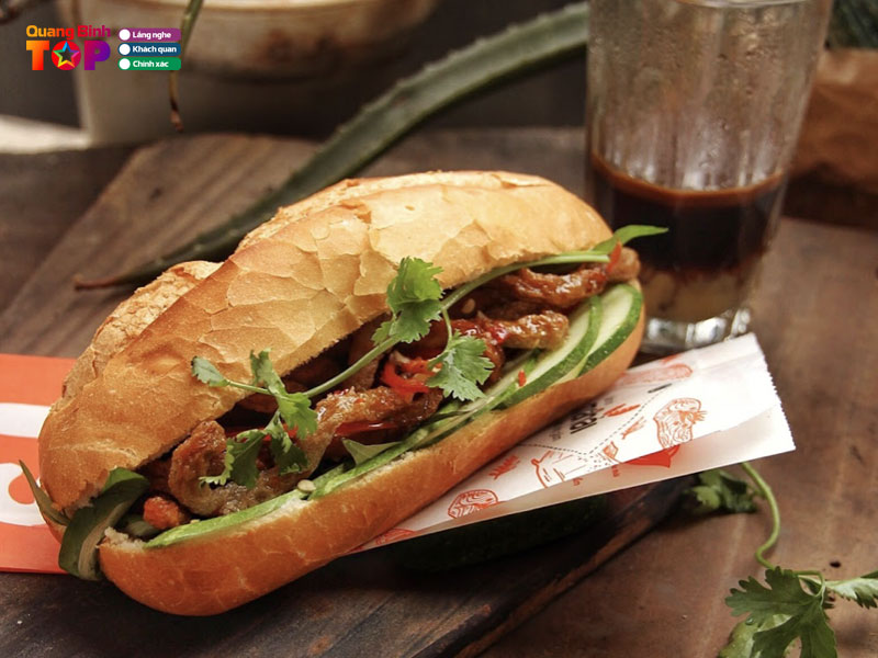 Banh-mi-3-doi-quangbinhtoplist